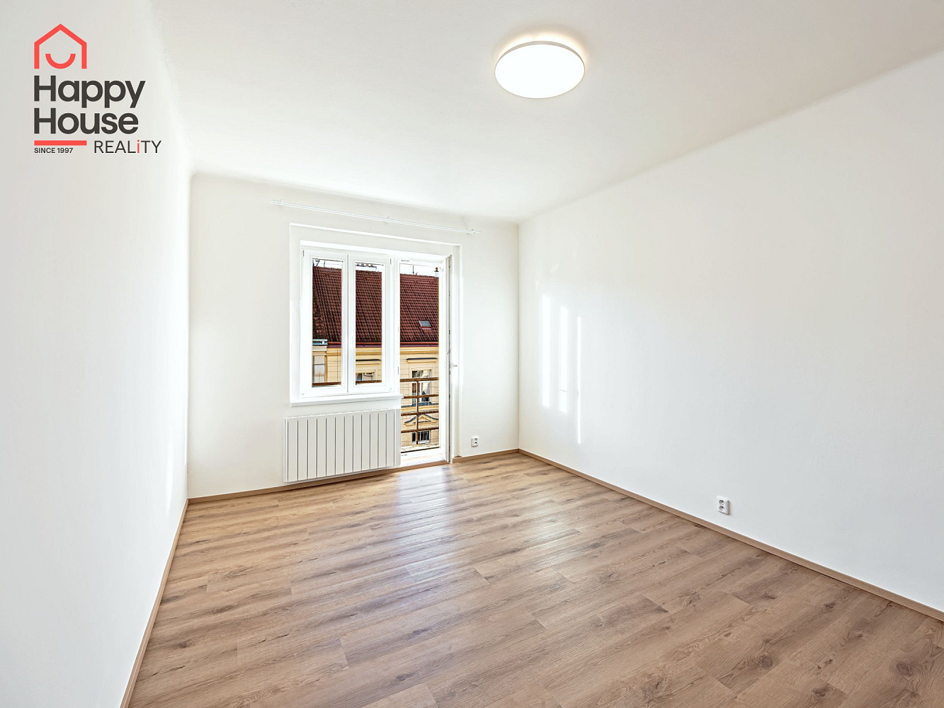 Pronájem bytu 2+kk 46 m² – fotografie 4