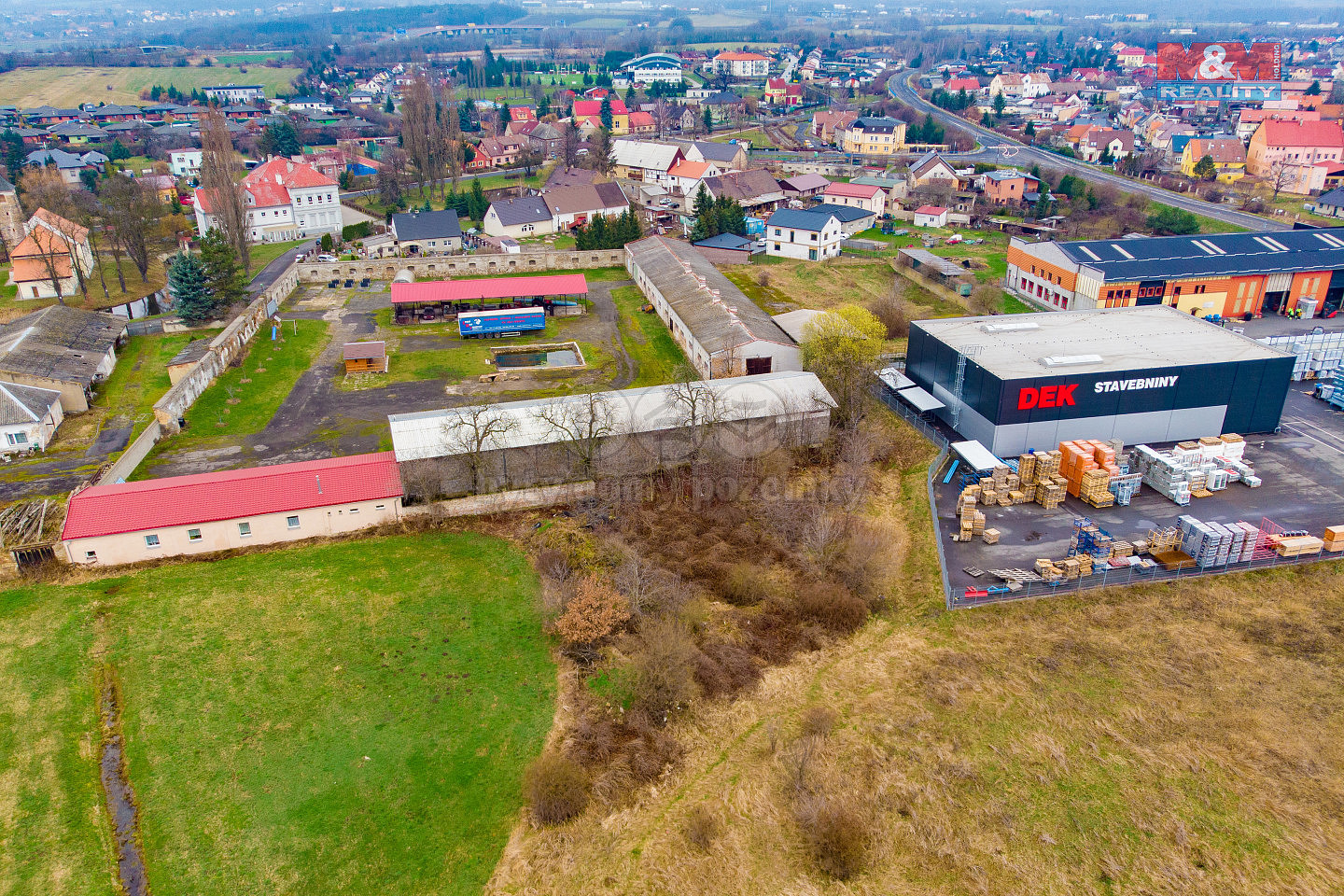 Prodej stavebního pozemku 917 m² — photo 3