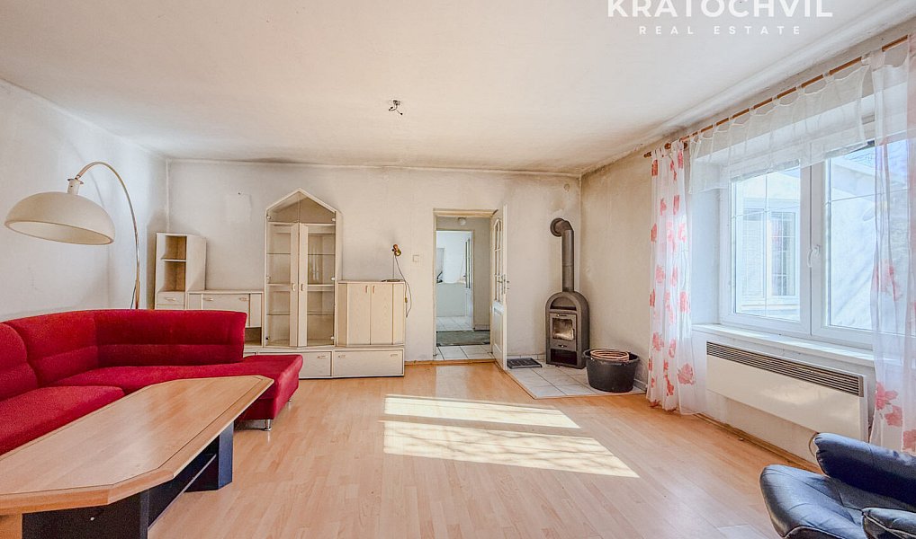 Prodej domu 110 m² s pozemkem 1 727 m², Úmyslovice – náhled fotky 9