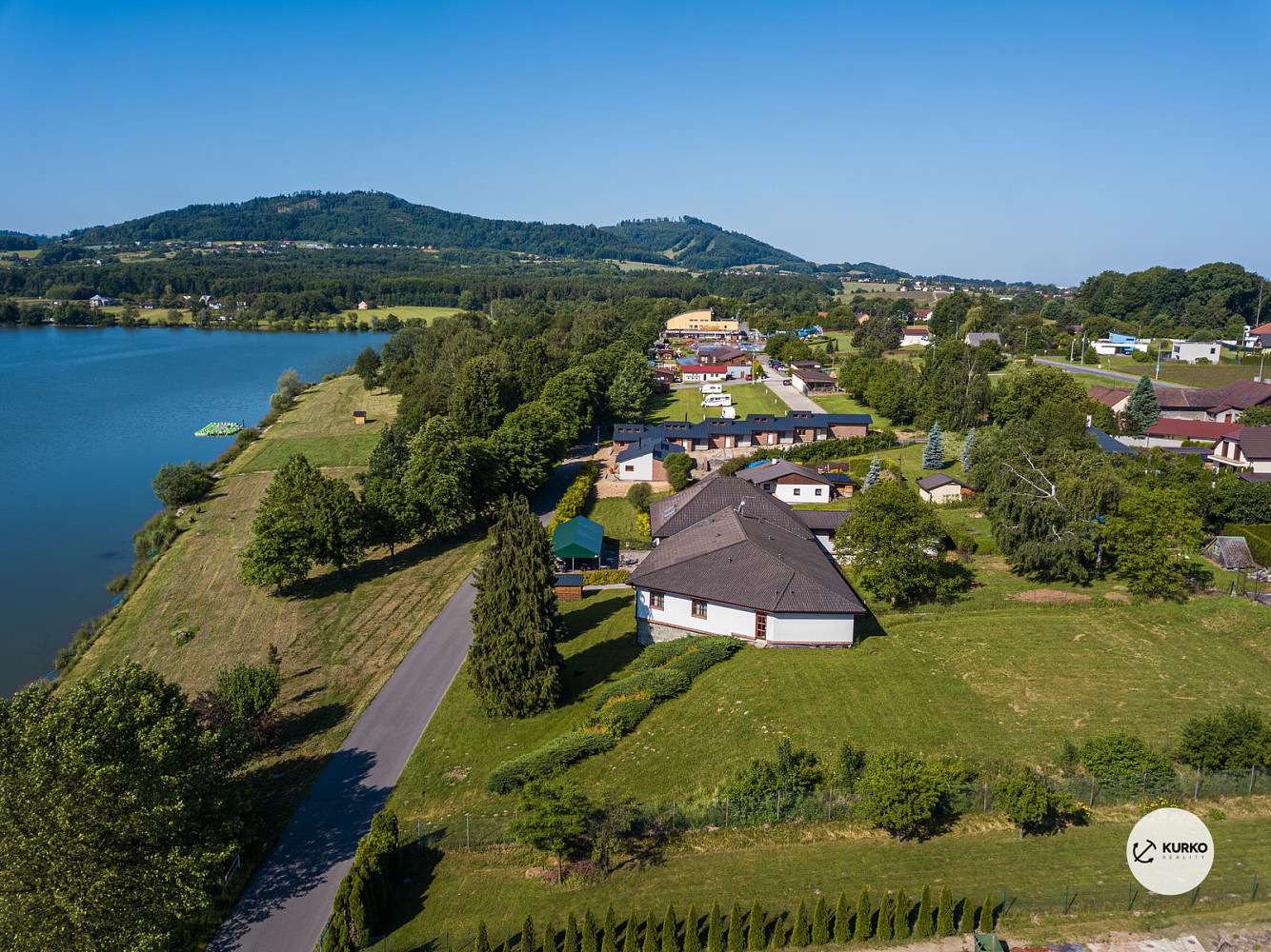 Prodej ubytovacího objektu 1 200 m² – fotografie 5