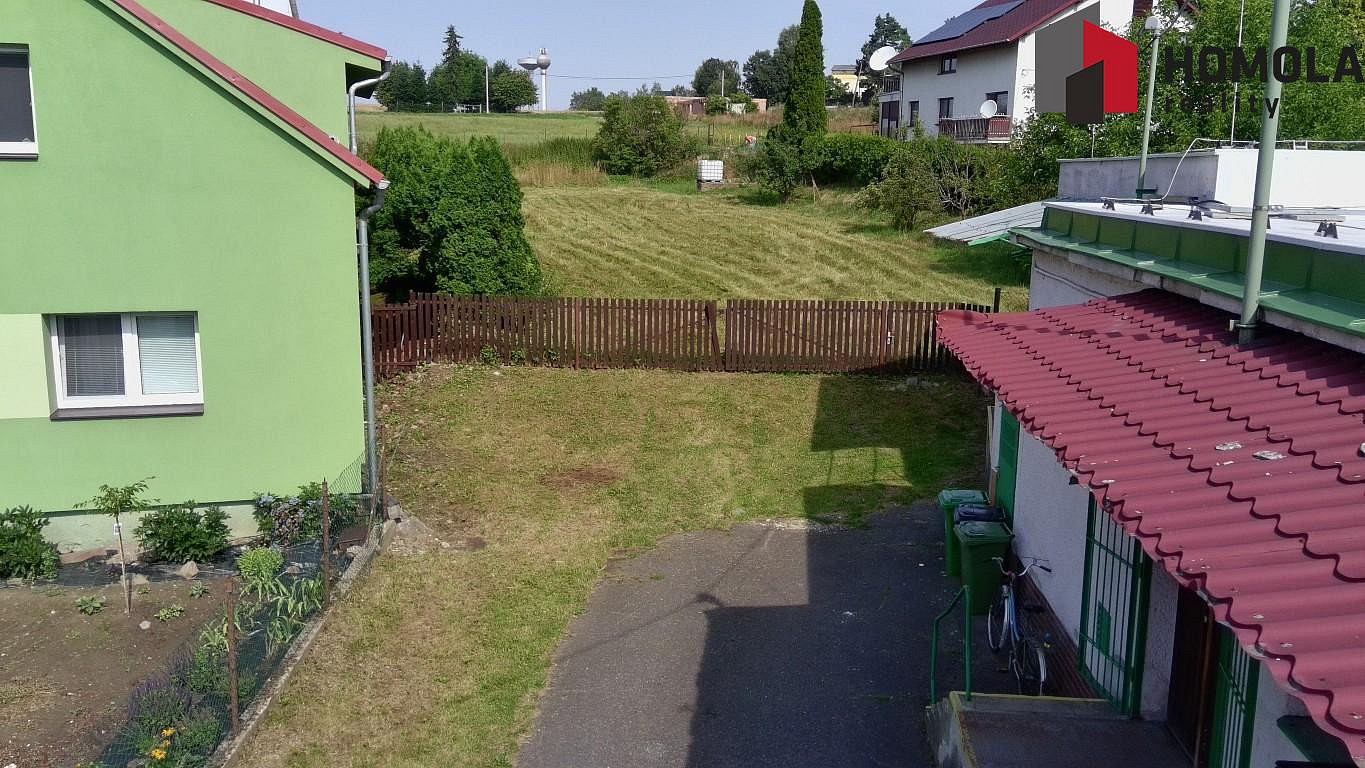 Prodej stavebního pozemku 1 332 m² – fotografie 4