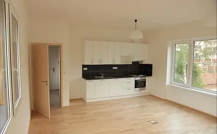Pronájem bytu 3+kk 72 m²