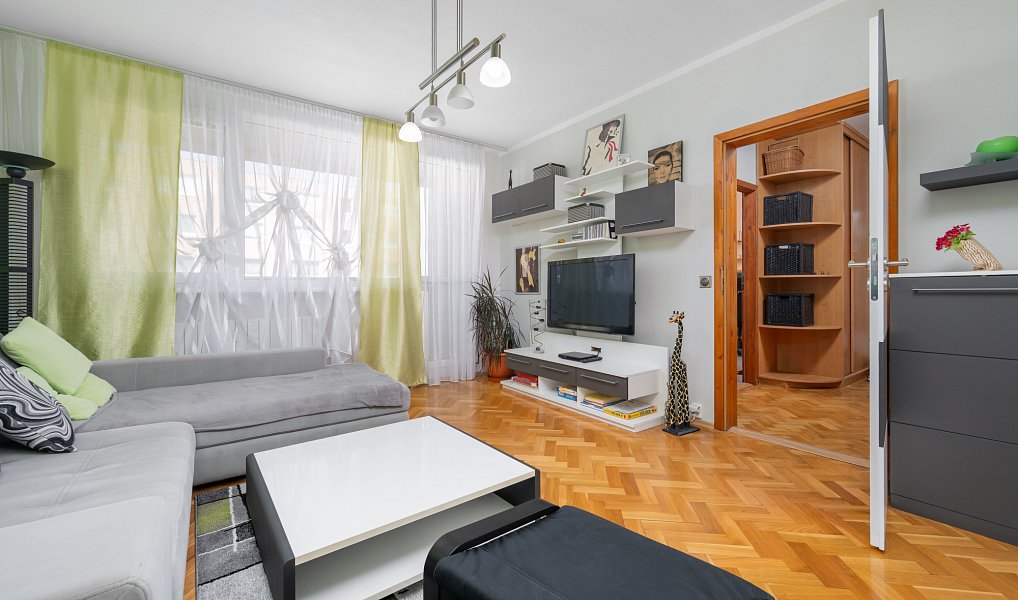 Prodej bytu 3+1 70 m², Liberec – náhled fotky 3