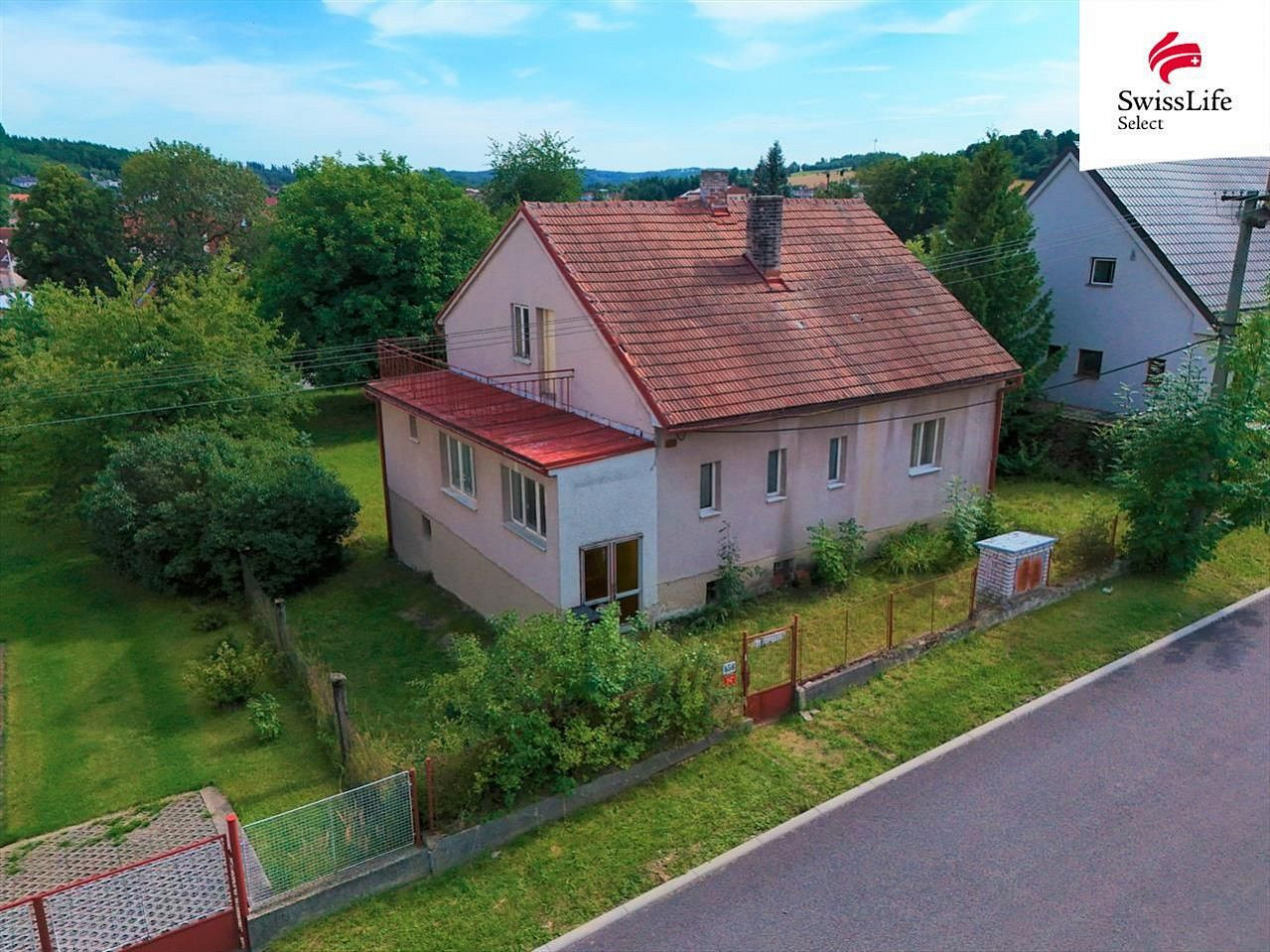 Prodej domu 121 m² s pozemkem 1 185 m² rezervováno