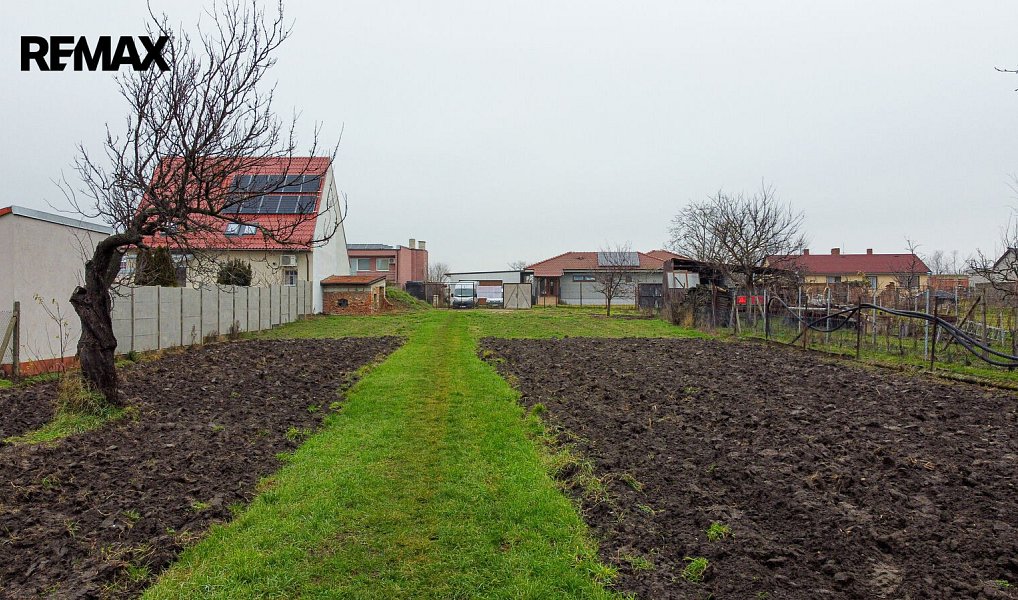 Prodej stavebního pozemku 591 m², Moravská Nová Ves – náhled fotky 3