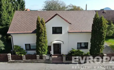 Prodej domu 250 m² s pozemkem 2 264 m², Hřebenka, Nový Bor, okres Česká Lípa