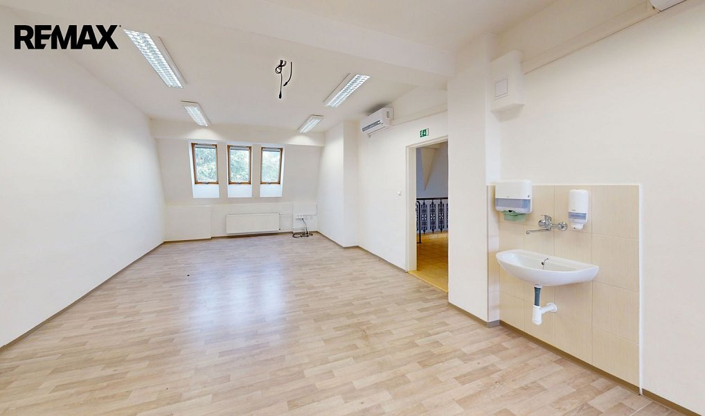 Pronájem kanceláře 649 m², Ústí nad Labem – náhled fotky 10