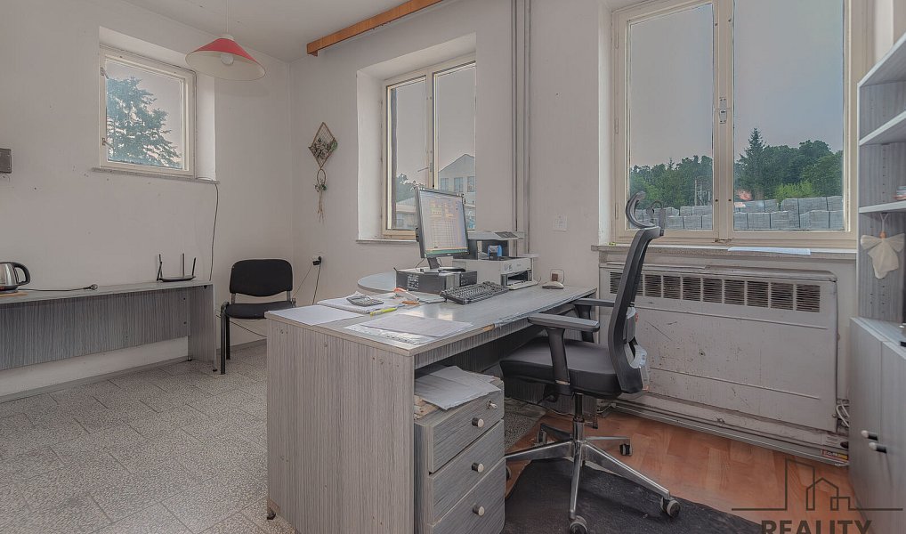 Prodej výrobních prostor 14 738 m², Moravský Krumlov – náhled fotky 9