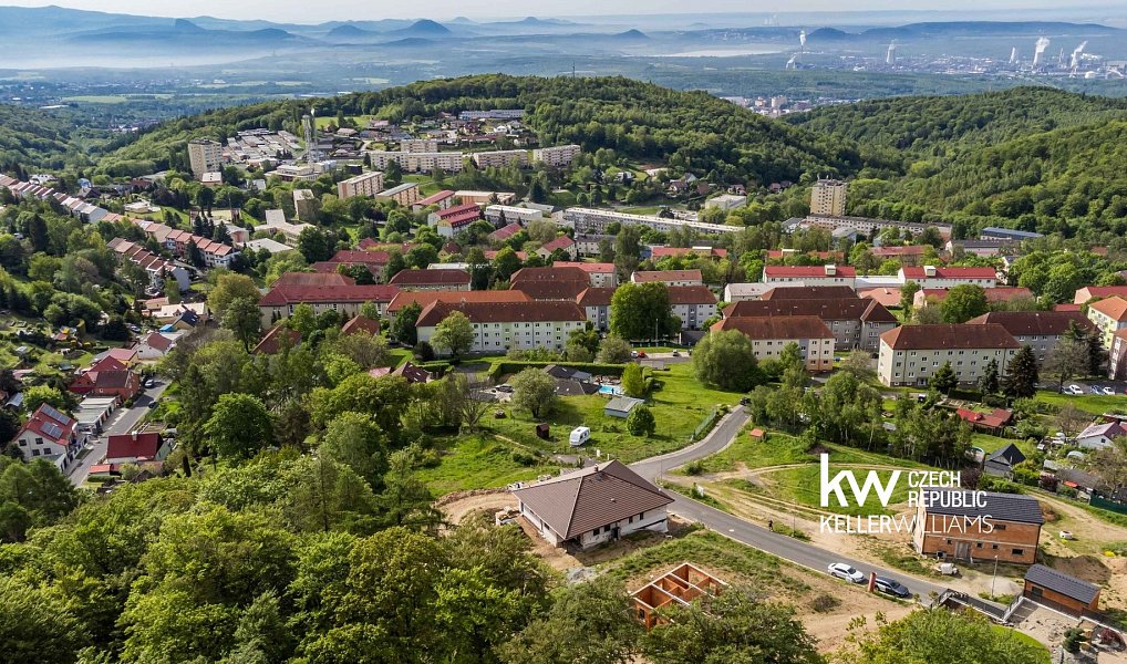 Prodej stavebního pozemku 1 731 m², Meziboří – náhled fotky 11