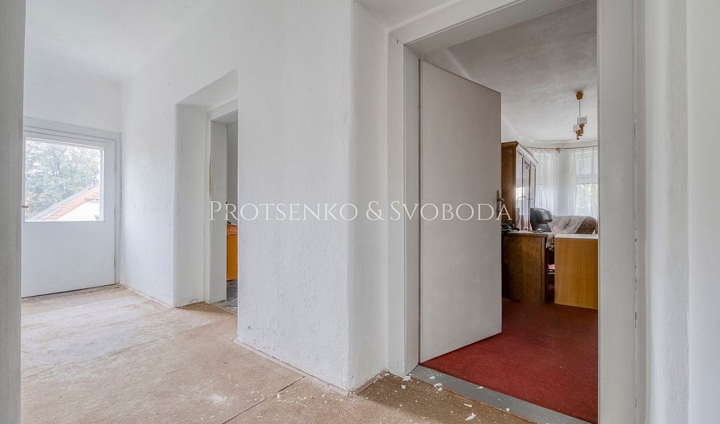 Prodej domu 652 m² s pozemkem 885 m², České Budějovice – náhled fotky 16
