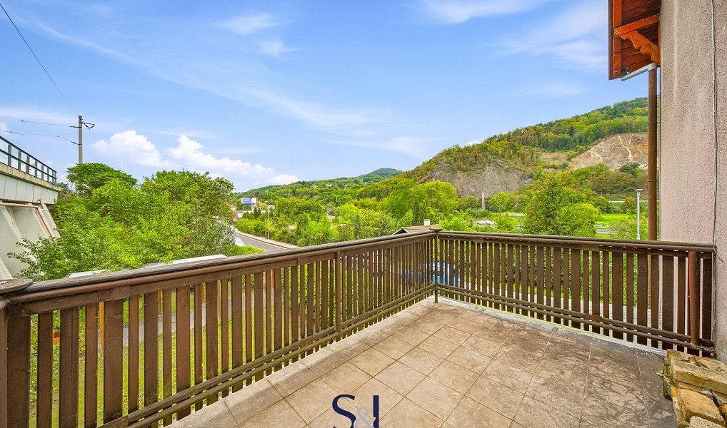 Prodej domu 233 m² s pozemkem 447 m², Dobkovice – náhled fotky 27