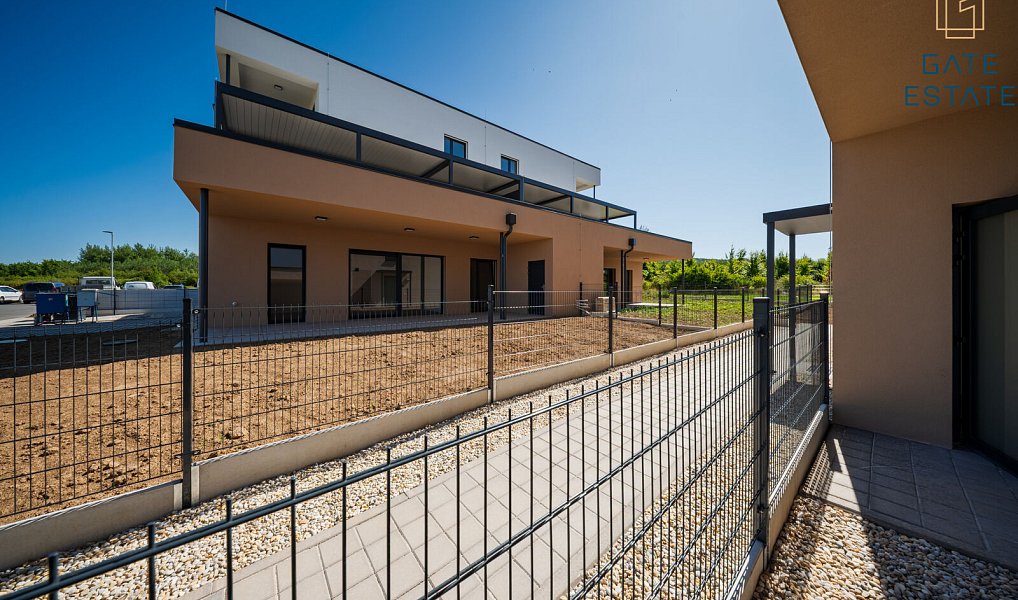 Pronájem bytu 2+kk, 63 m², Kroměříž, Holešov