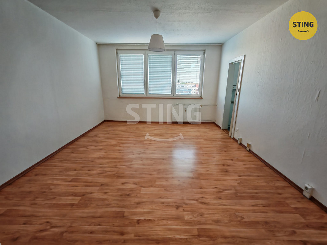 Pronájem bytu 3+1 68 m² – fotografie 3