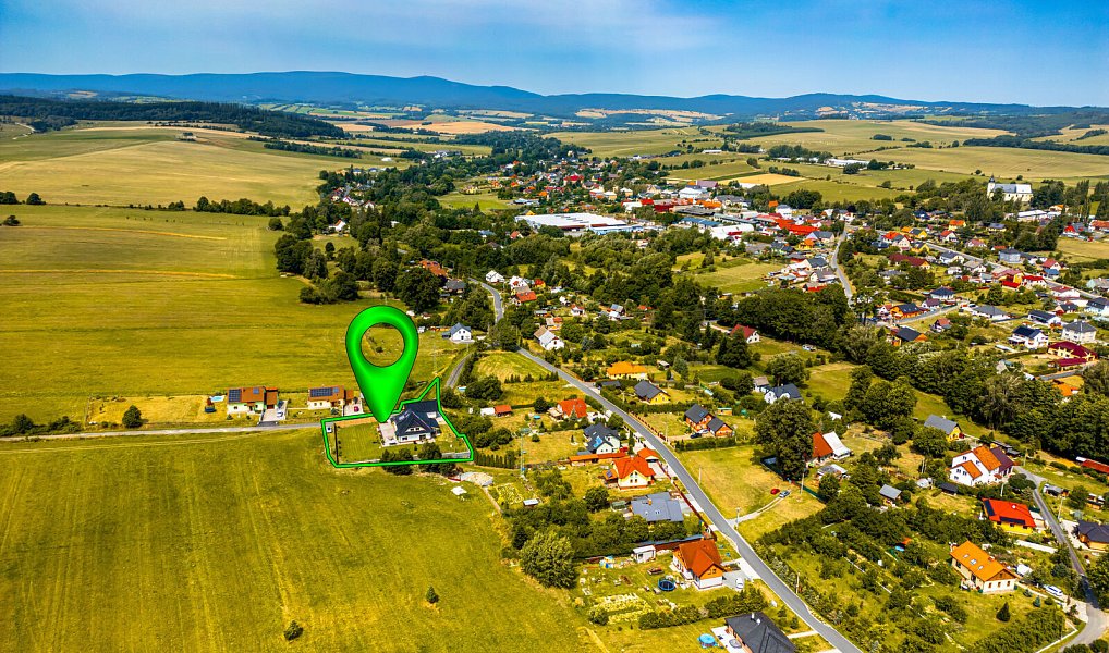 Prodej domu 350 m² s pozemkem 2 074 m², Staré Město – náhled fotky 38