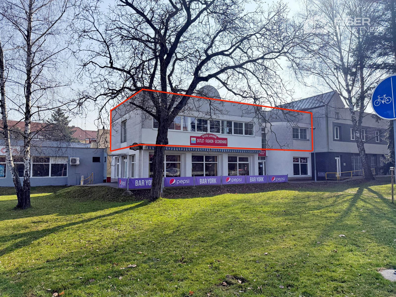 Pronájem kanceláře 154 m² – fotografie 2