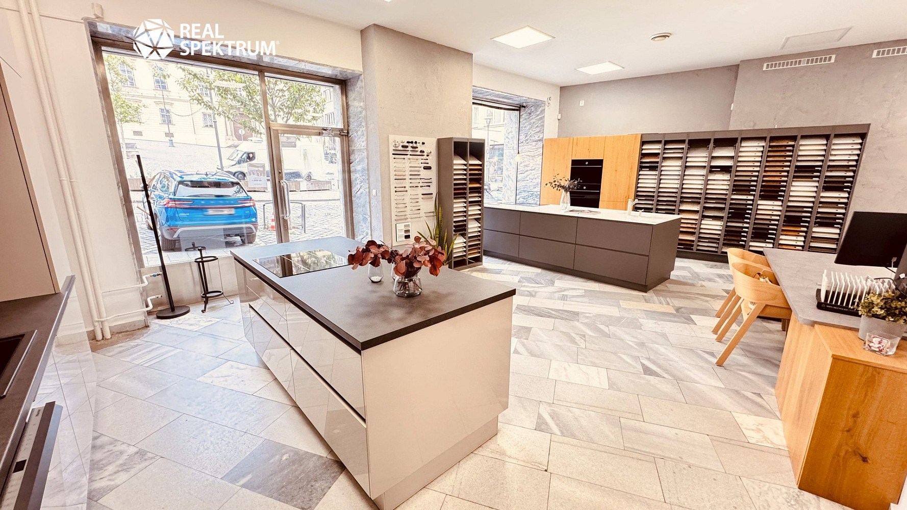 Pronájem obchodních prostor 109 m²