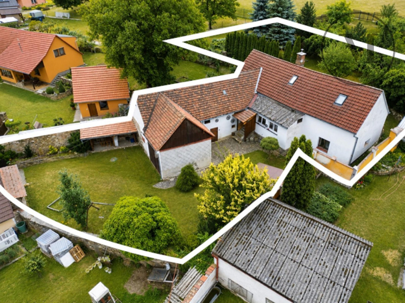 Prodej domu 166 m² s pozemkem 1 098 m²