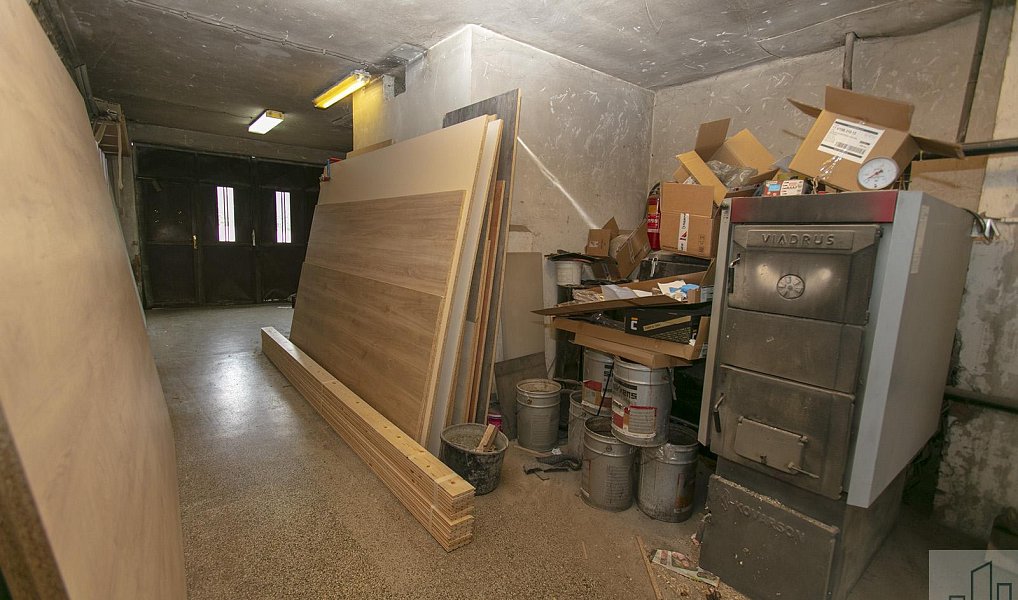 Prodej výrobních prostor 255 m², Lahošť – náhled fotky 8
