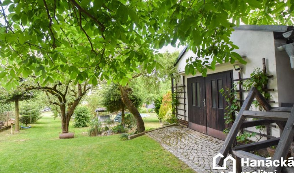 Prodej domu 345 m² s pozemkem 1 131 m², Kladky – náhled fotky 16