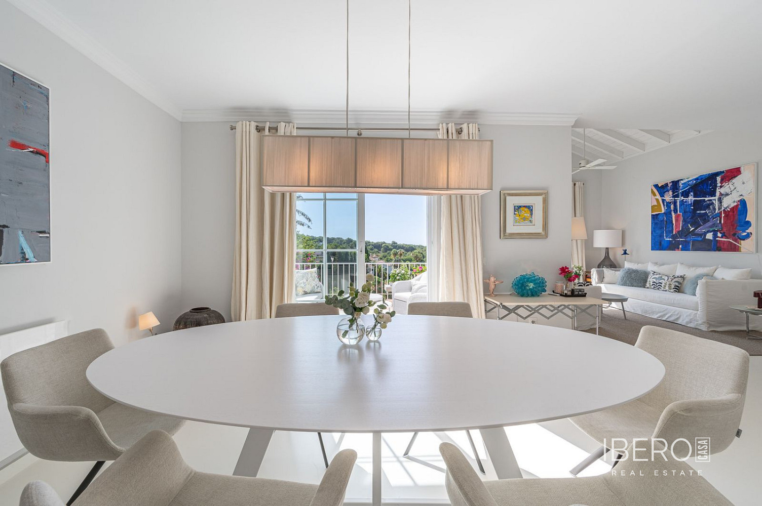 Prodej domu 230 m² s pozemkem 80 m² - Más