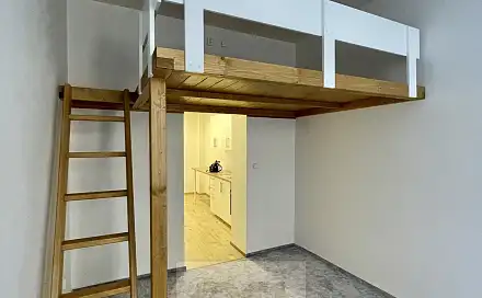 Pronájem bytu 1+1 30 m²