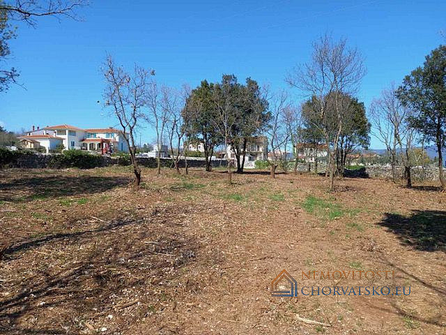 Prodej stavebního pozemku 7 044 m² - Widok 3