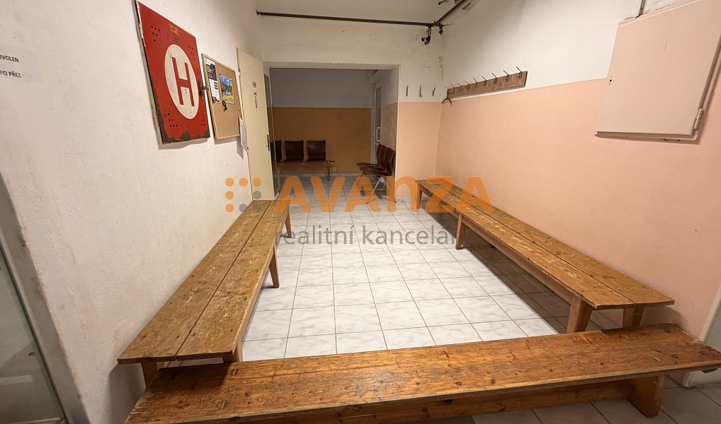 Prodej kanceláře 1 200 m², Děčín – náhled fotky 15