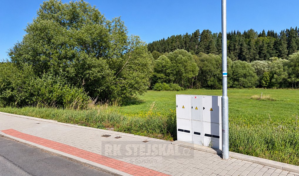 Prodej stavebního pozemku 1 975 m², Záblatí – náhled fotky 3
