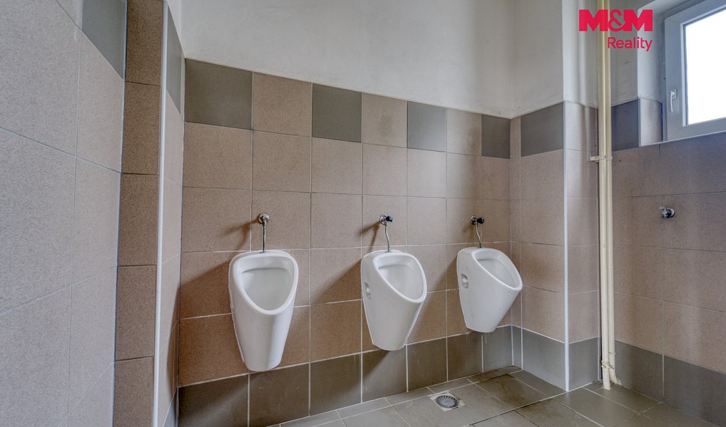 Pronájem obchodních prostor 38 m², Klatovy – náhled fotky 10