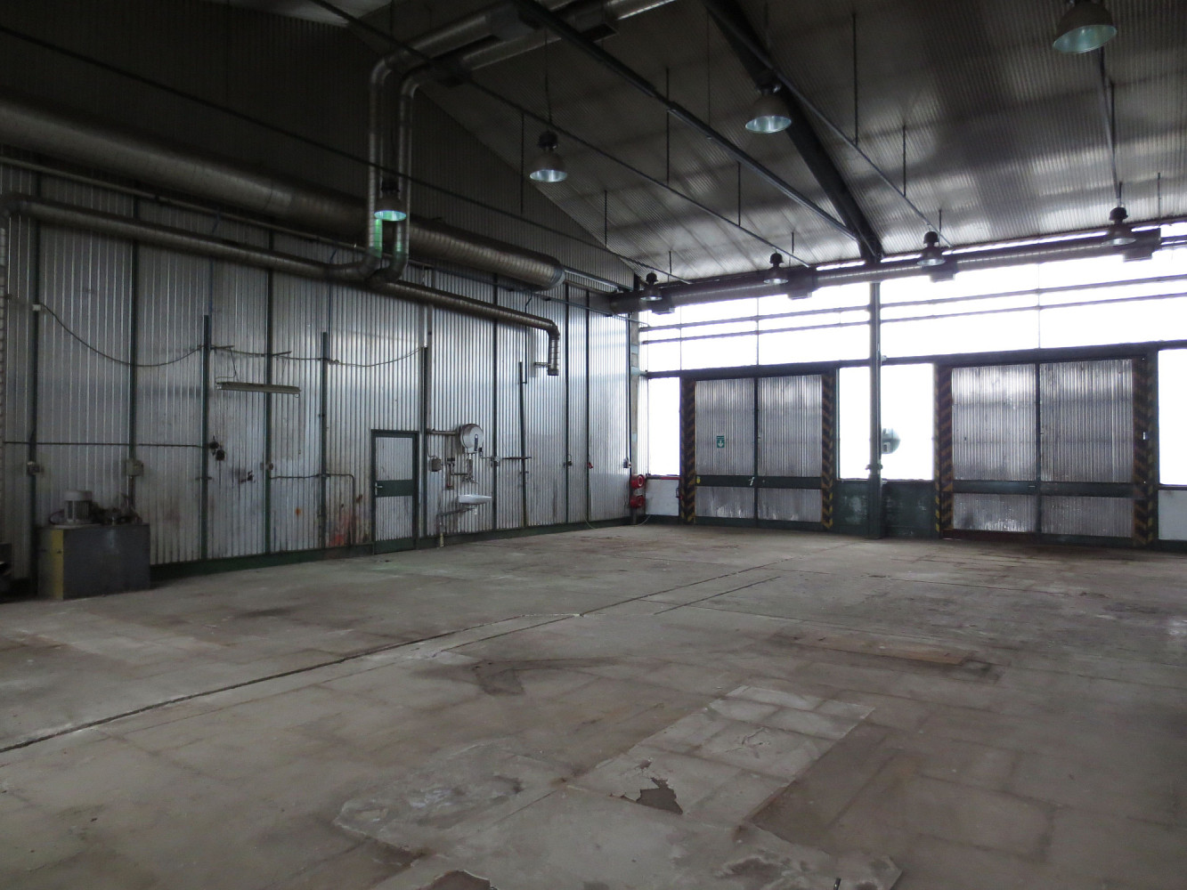 Pronájem skladovacích prostor 350 m² – fotografie 3