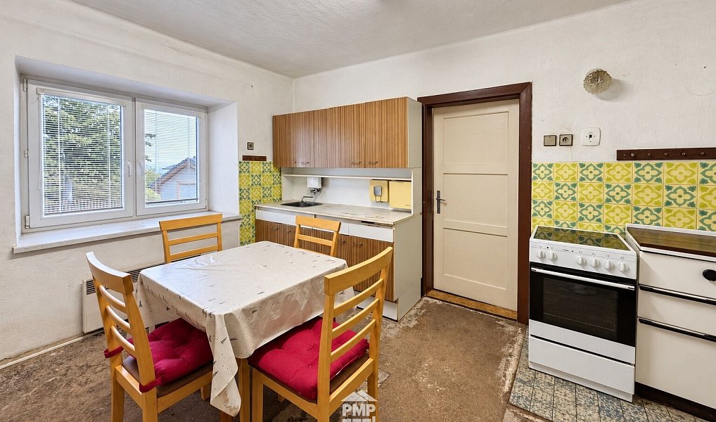 Prodej domu 138 m² s pozemkem 2 876 m², Vísky – náhled fotky 9
