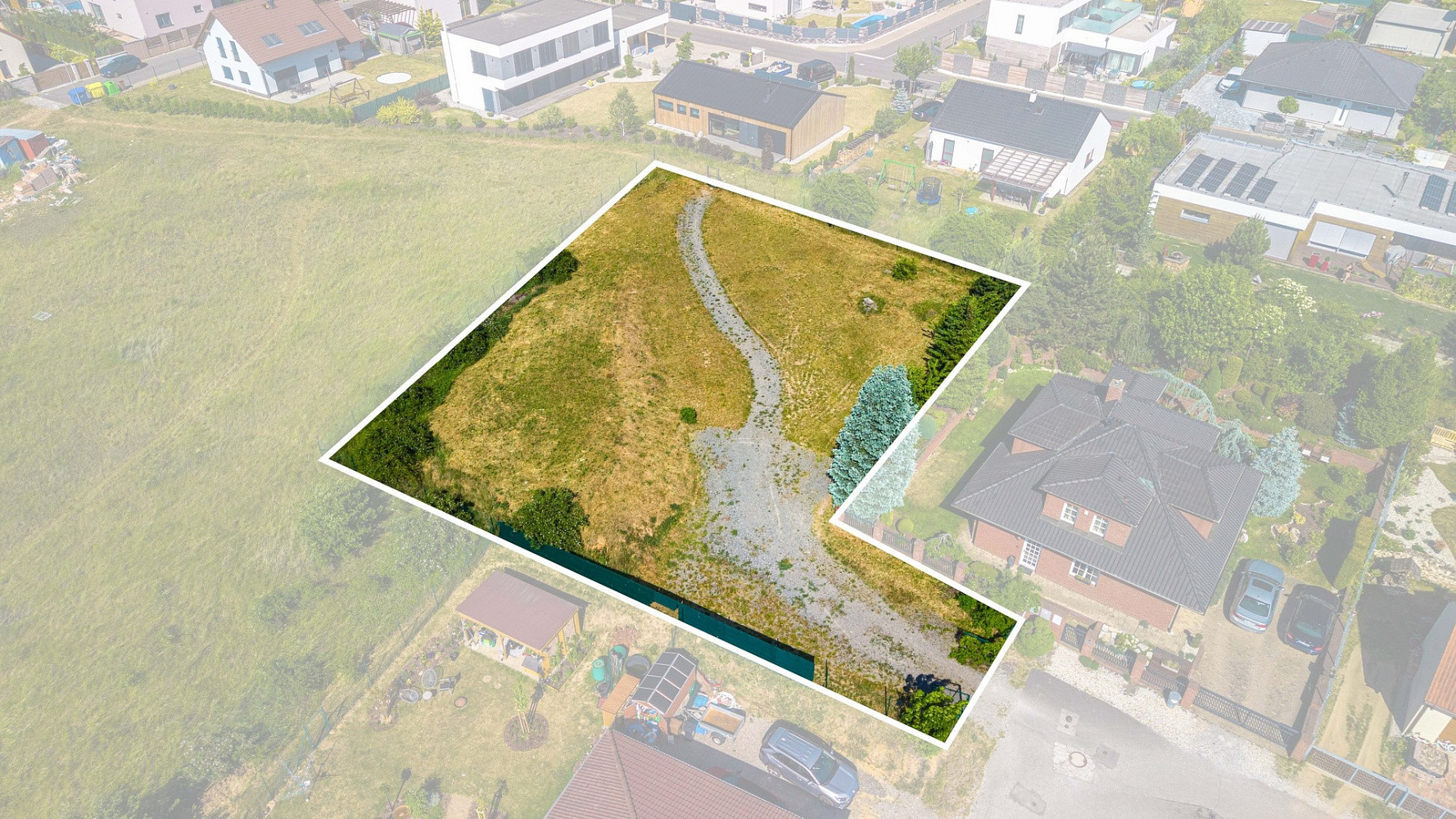 Prodej stavebního pozemku 1 241 m²