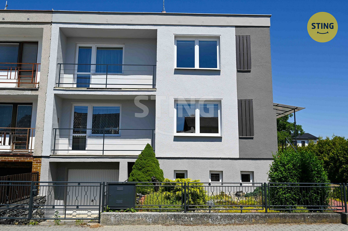 Prodej domu 227 m² s pozemkem 476 m² — photo 2