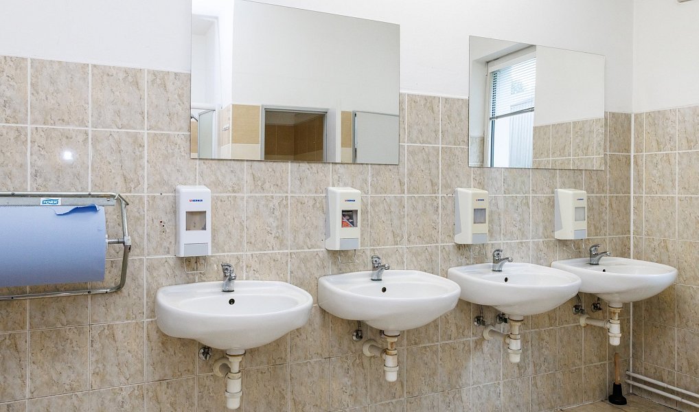Prodej kanceláře 1 813 m², Varnsdorf – náhled fotky 22