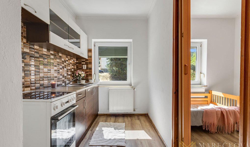 Prodej bytu 2+1 37 m², Holýšov – náhled fotky 3