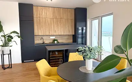Pronájem bytu 4+kk 119 m², Komárovská, Brno - Komárov
