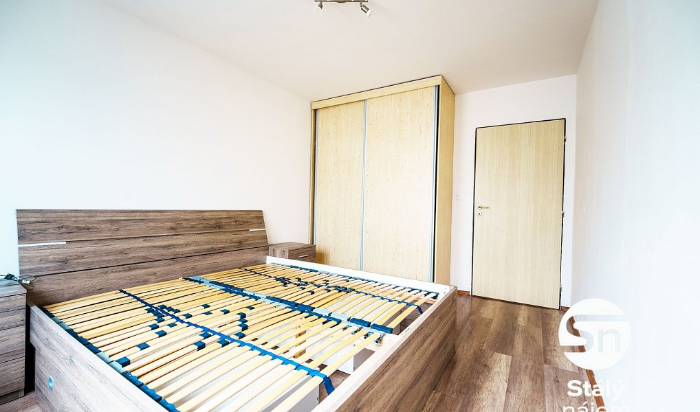 Pronájem bytu 3+kk 68 m², Milovice – náhled fotky 8