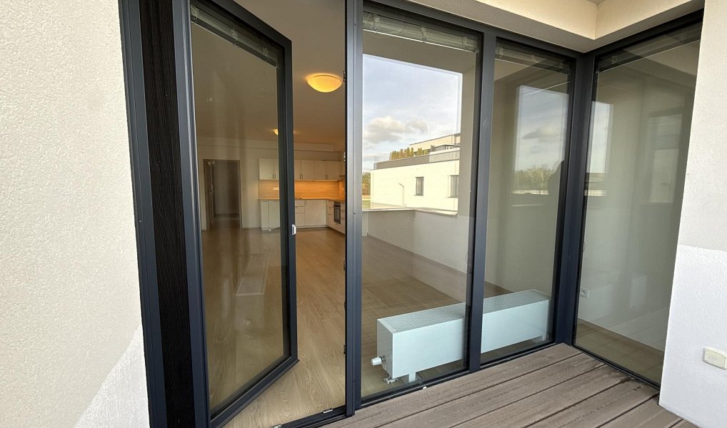 Pronájem bytu 2+kk 56 m², Olomouc – náhled fotky 3