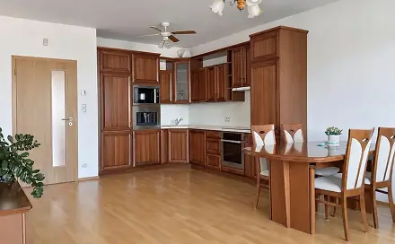 Pronájem bytu 3+kk 100 m²