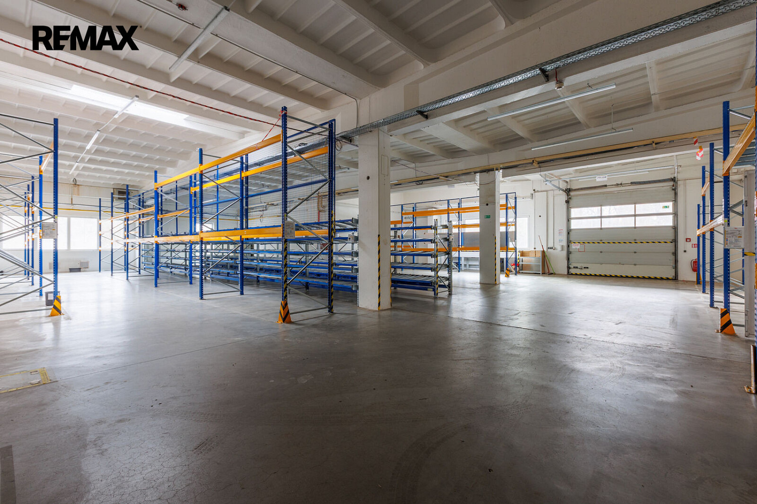 Pronájem výrobních prostor 2 489 m² – fotografie 5