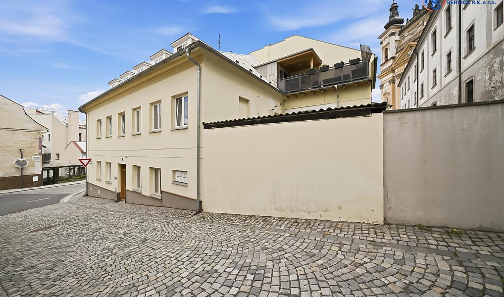 Prodej bytu 3+kk 64 m², Šternberk – náhled fotky 2