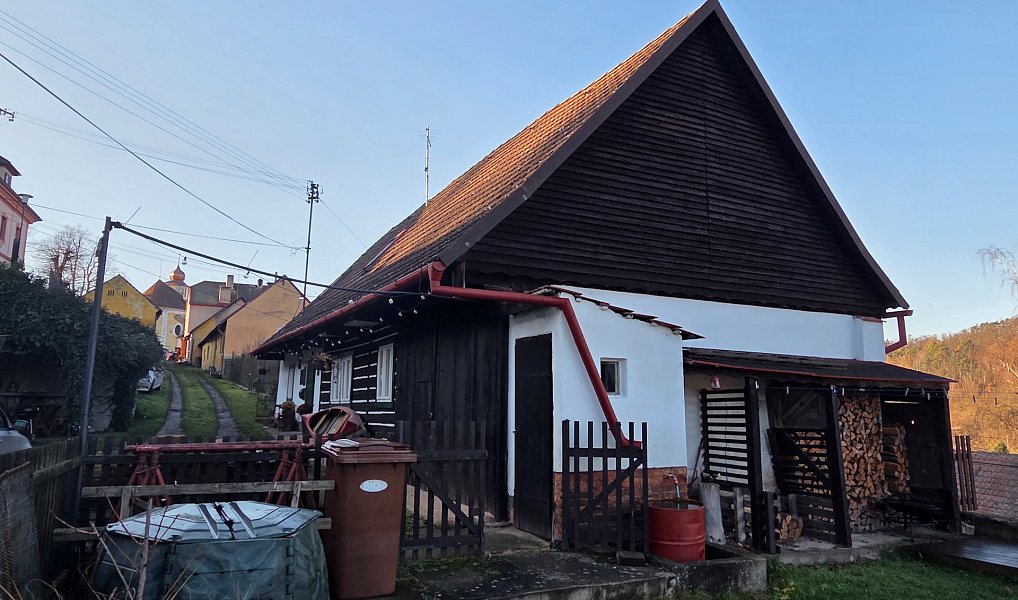 Prodej chalupy 141 m² s pozemkem 342 m², Liblín – náhled fotky 32