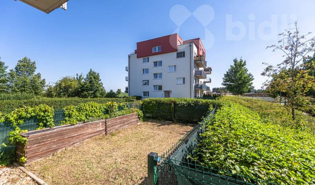 Prodej bytu 1+kk 38 m², Praha – náhled fotky 9