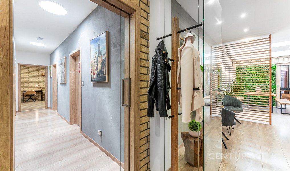 Prodej domu 148 m² s pozemkem 796 m², Lány – náhled fotky 23