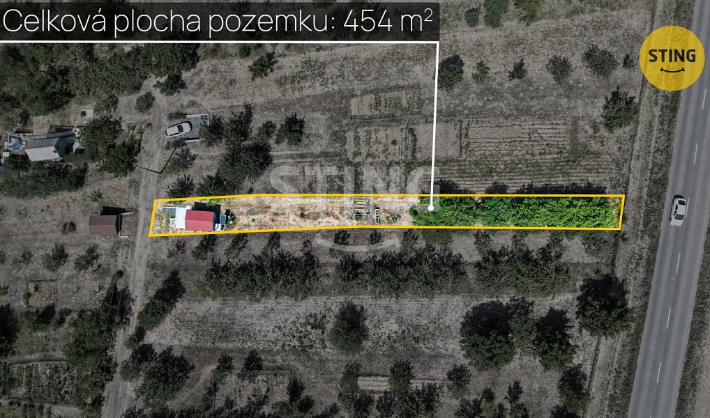 Prodej zahrady 454 m², Kunovice – náhled fotky 2