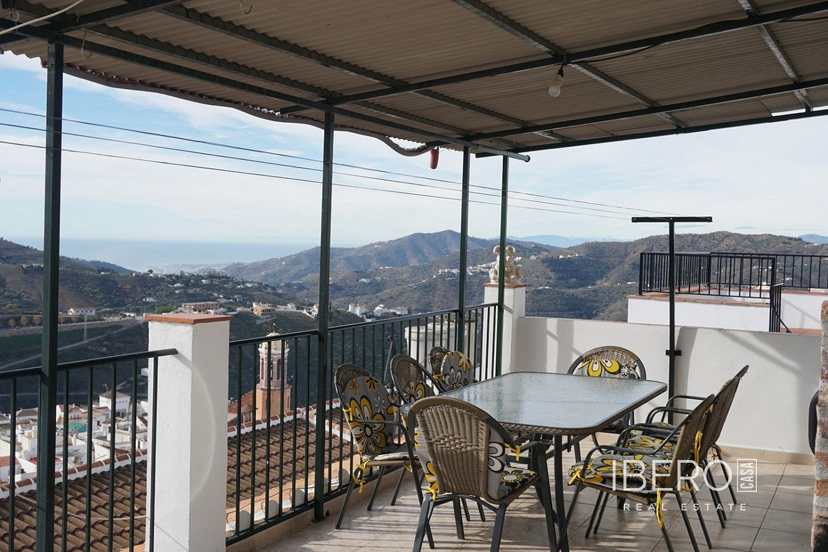 Prodej domu 92 m² s pozemkem 40 m²