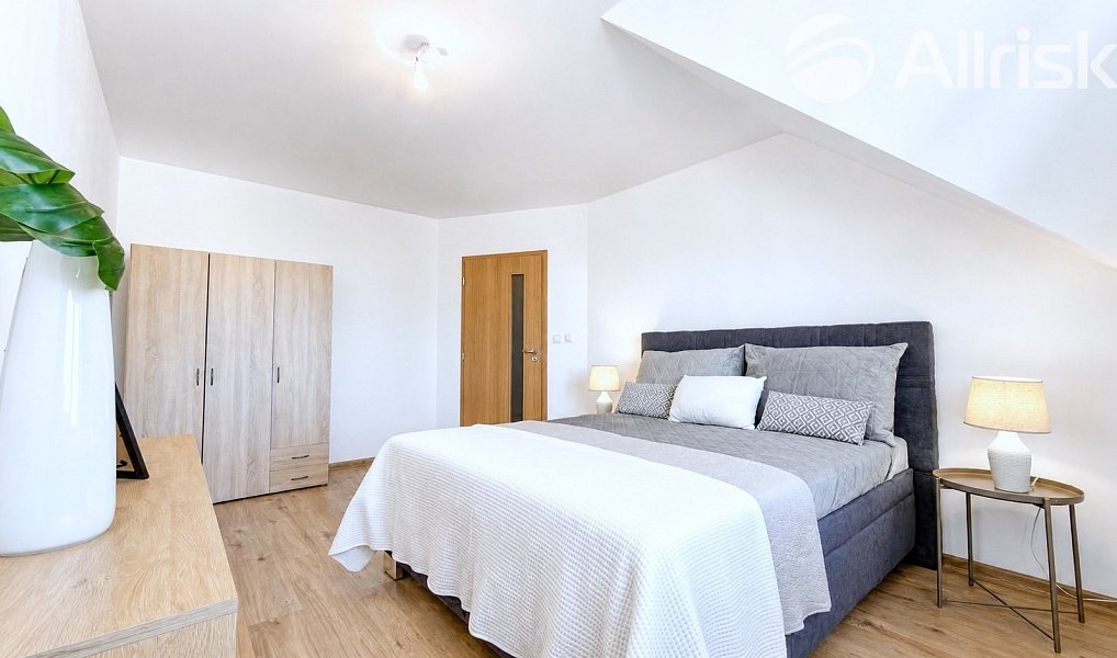 Prodej bytu 3+kk 88 m², Břeclav – náhled fotky 7