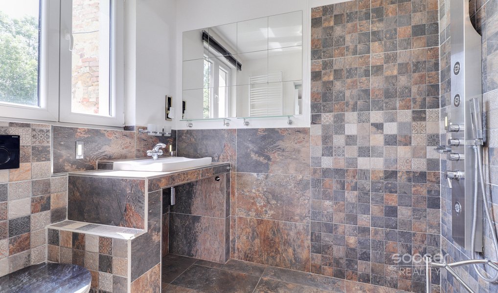 Pronájem bytu 1+kk 65 m², Vojkovice – náhled fotky 16