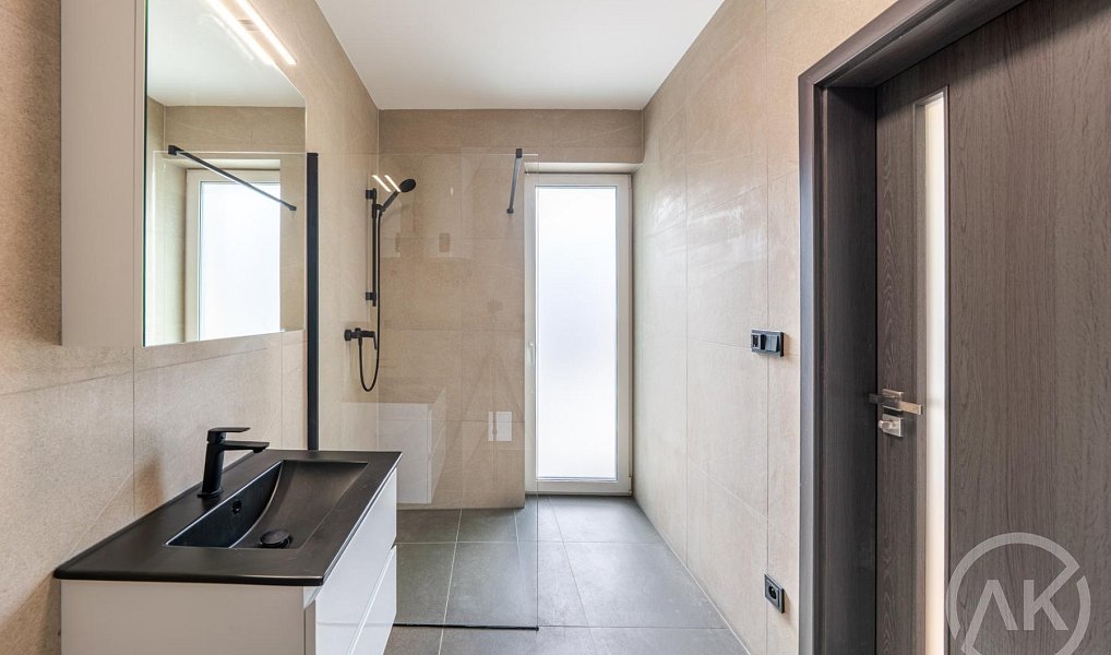 Pronájem chaty/chalupy 48 m² s pozemkem 425 m², Horní Lhota – náhled fotky 8