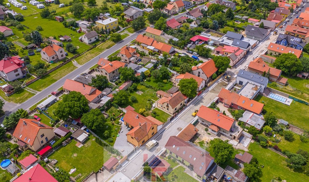 Prodej domu 130 m² s pozemkem 812 m², Kounice – náhled fotky 27